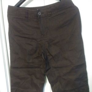 MAdison Size 10 Three Quater Knee Length Shorts
